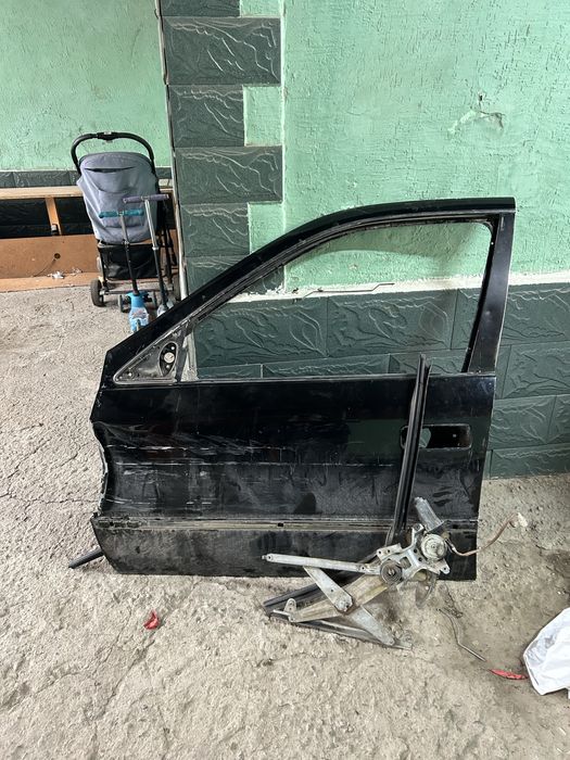 Дверь на камри 20