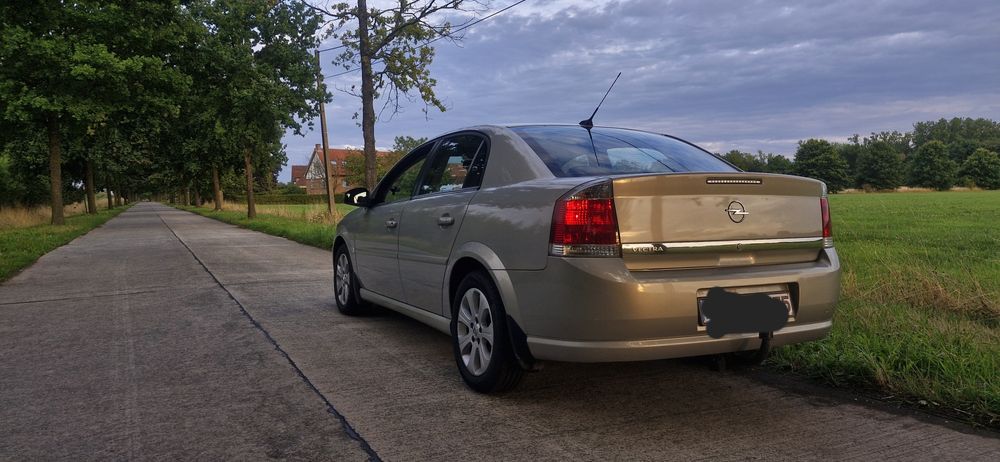 Vând Opel Vecta C
