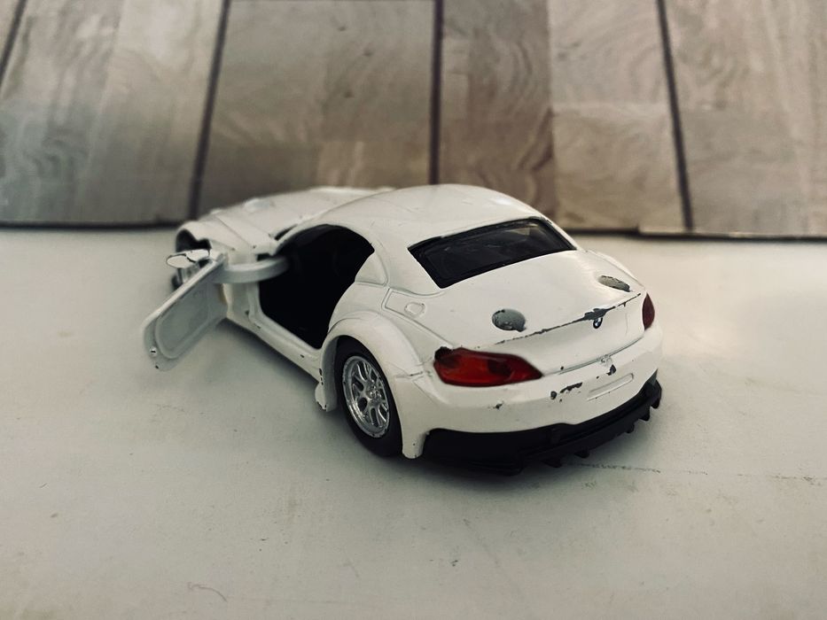 Коллекционные модели машин BMW Z4 GT3 (E89).