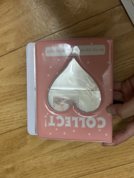 продаю в идеальном состоянии биндера