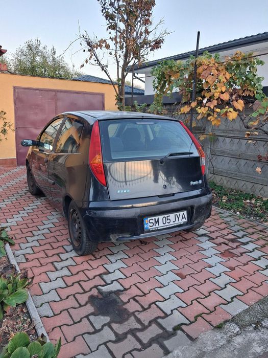 FIAT PUNTO berlina