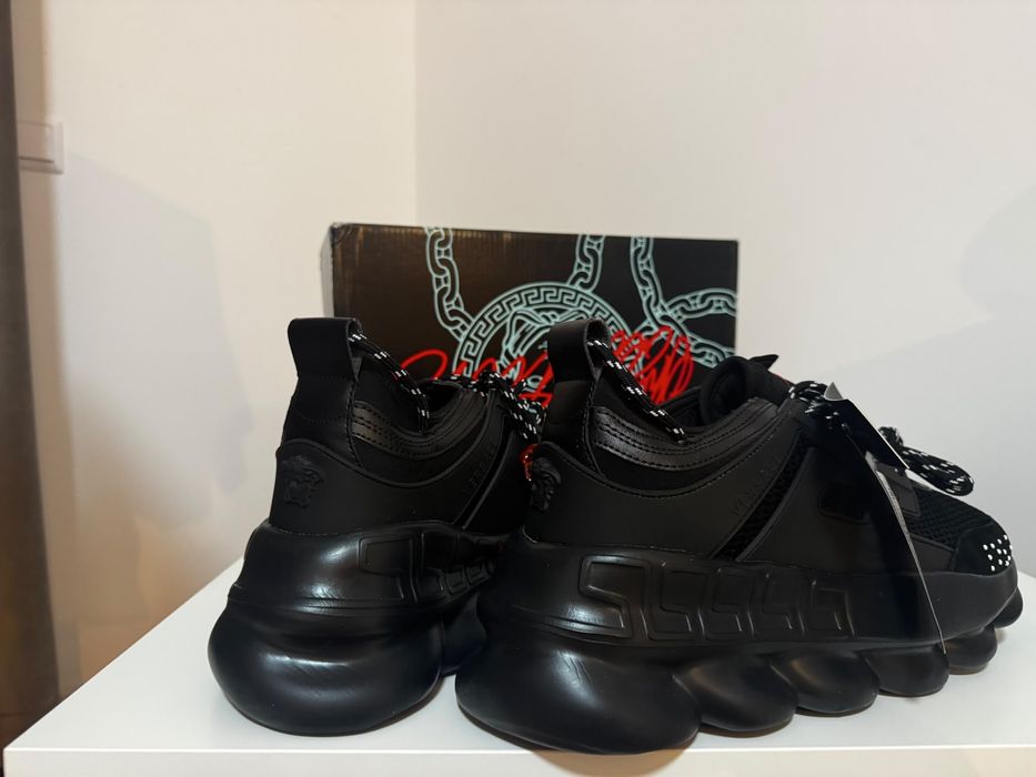 Versace Chain Reaction