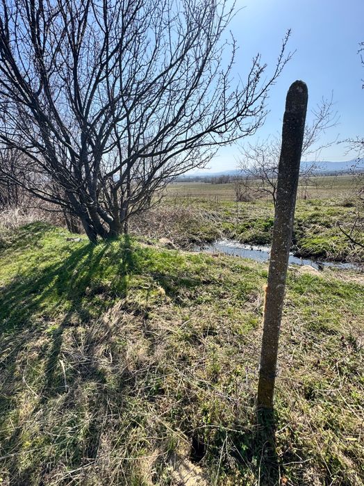 ТОП!!! Земеделска земя от собственик на гл.път Карлово-Бургас