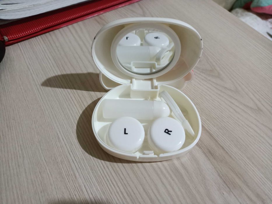 Футляр для линз, комплект