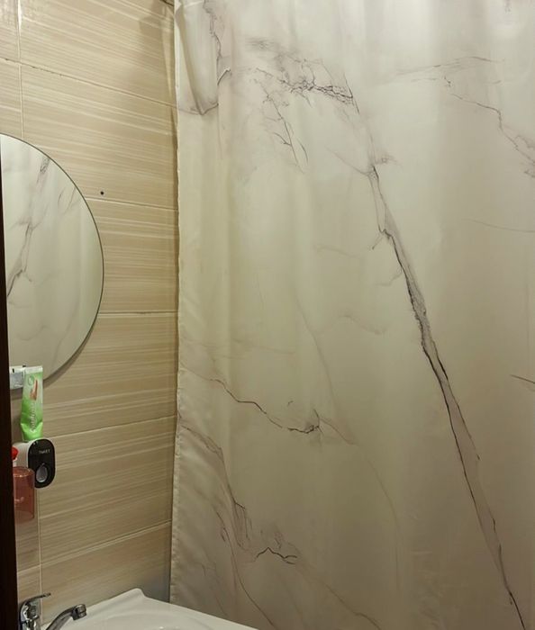 Продам 3 комн район Ажара