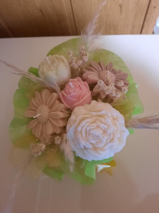 Керемиди ,  Соеви свещи