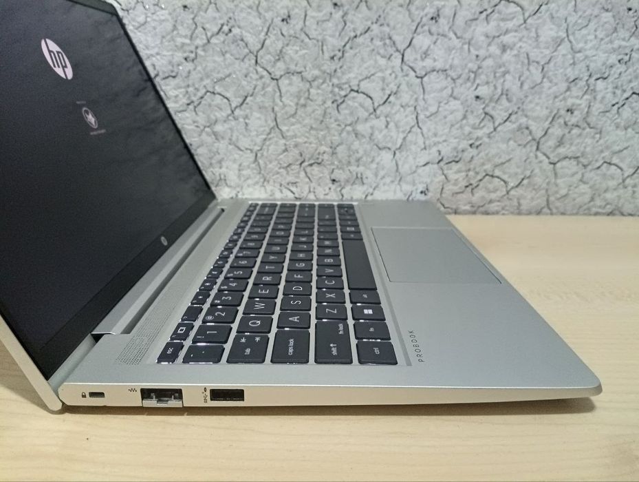 12 CPUs HP ProBook 445 G8 14"IPS FHD/RYZEN 5 5600U/8GB DDR4/256GB NVMe