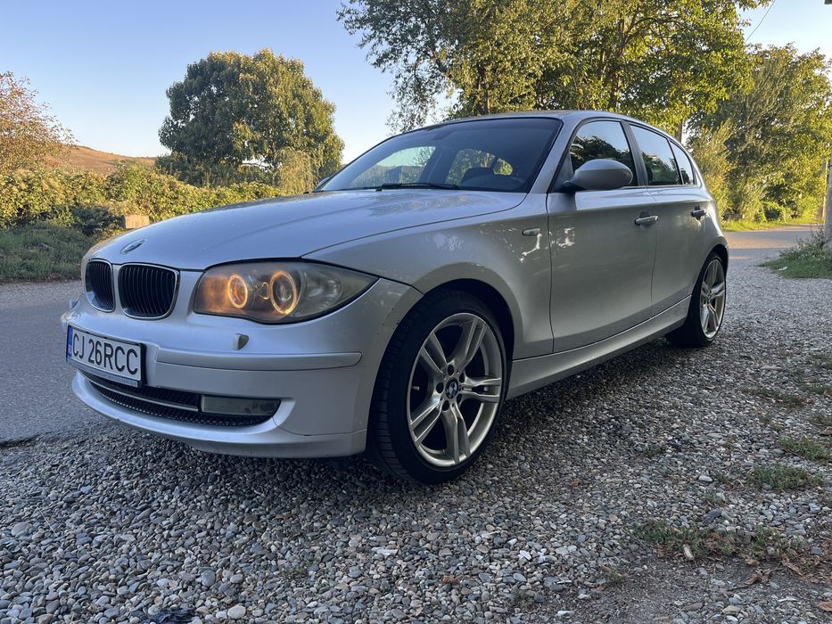 Vand BMW Seria 1 e87 2.0 diesel 177 cai automat lci facelift