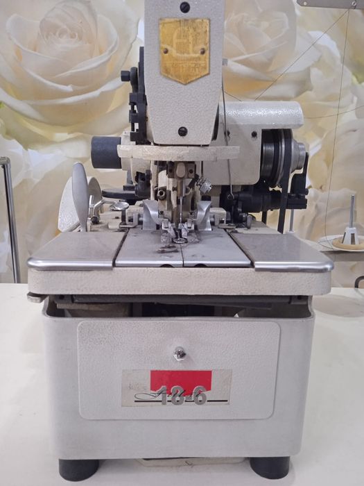 Продам петельную машинку