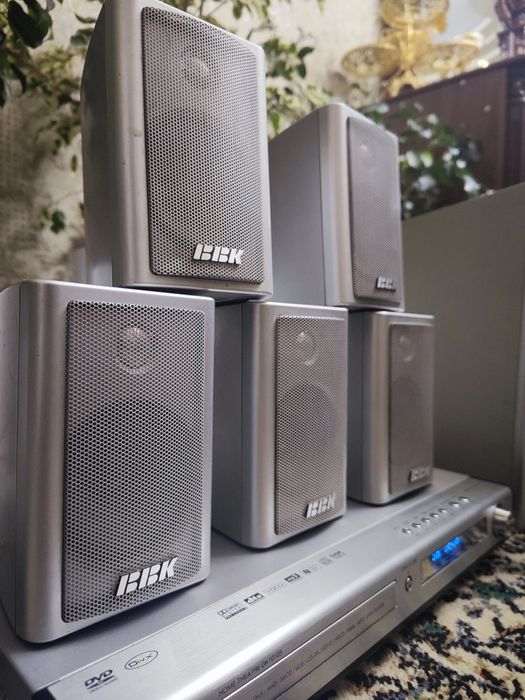 BBK 5.1  акустичиски сеиестема