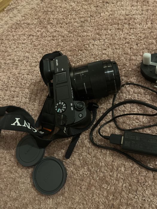 Aparat foto Mirrorless Sony A6400