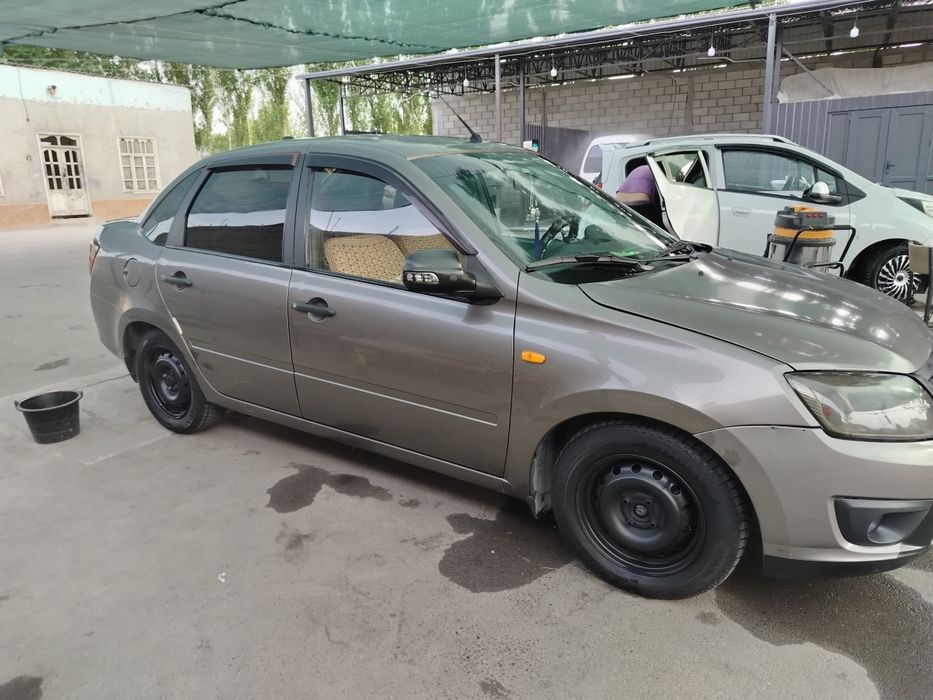 Lada granta sotiladi