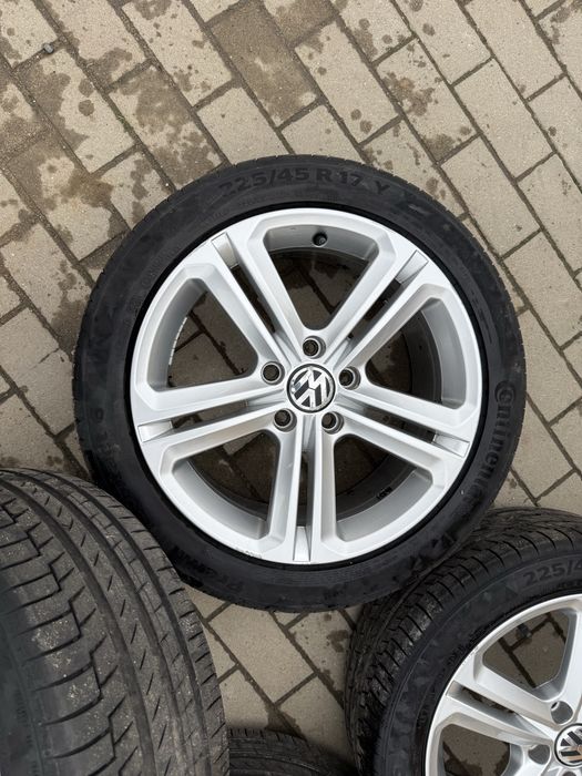 Jante Vw Golf 5 6 7 8 Touran Jetta caddy 225 45 17 continental vara 2020