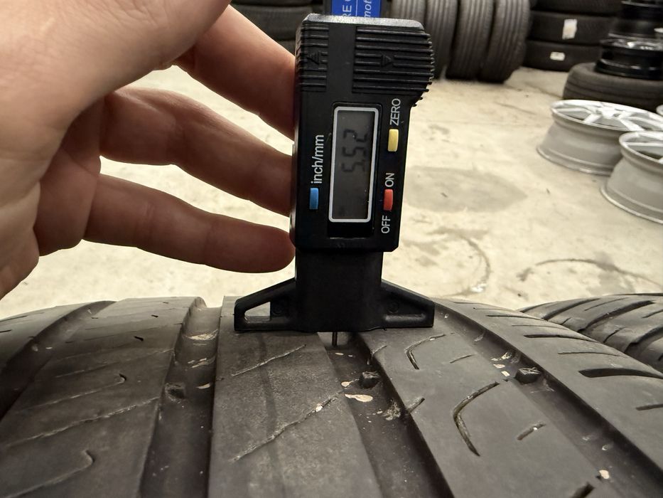 Anvelope vara 255.35.19’