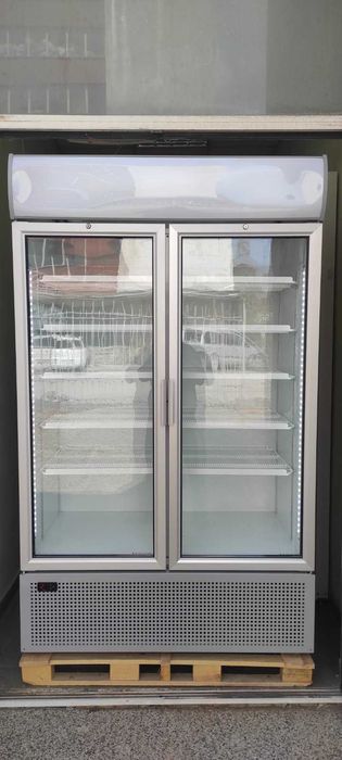 Вертикални хладилни витрини - нови налични на склад