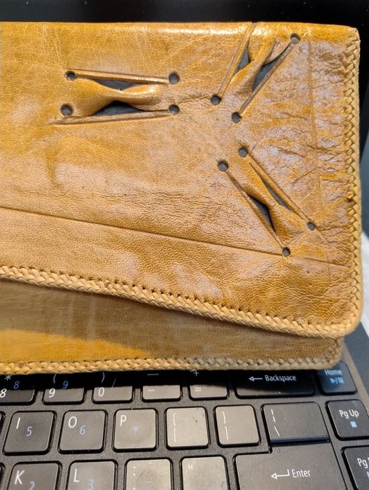 Geanta plic piele camila excelenta pentru ocazii deosebite artă tribal