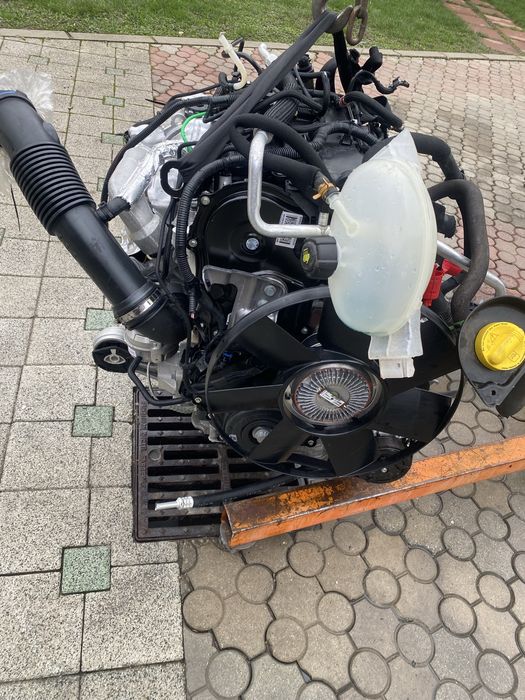 Motor 2.3 biturbo Renault master opel movano M9T E 710