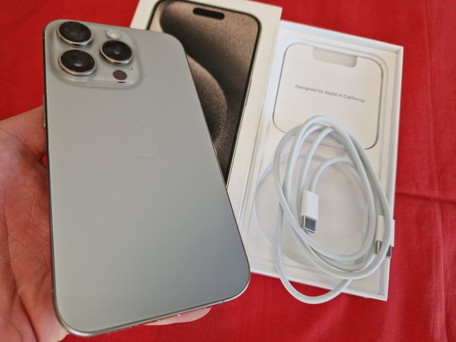 -Iphone 15Pro, ca Nou, 128Gb, 8Ram, ireprosabil, Bat:88%-889 cicluri i