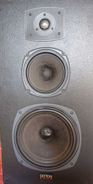 Vand boxe de podea CELESTION DITTON FOUR