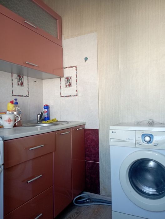 Сдам однокомнатную (длительно)