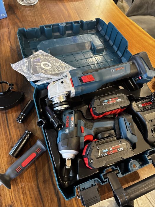 Гайковерт и Ъглошлайф Bosch Професионален Комплект +2бр 18 V Procore