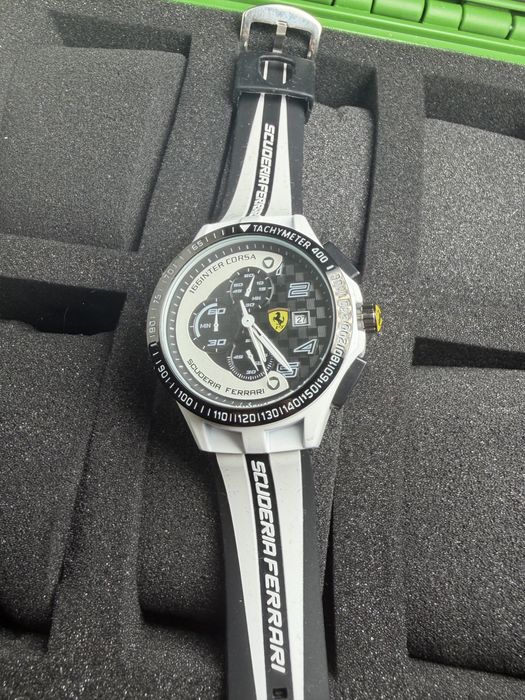 Ferrari  Scuderia  бял