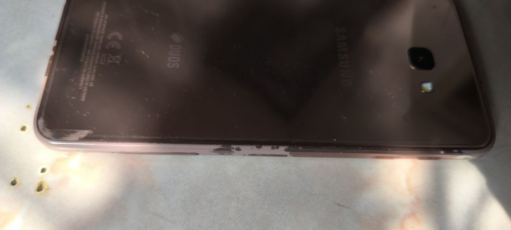 Samsung Galaxy J4+ cu cablu și încărcător