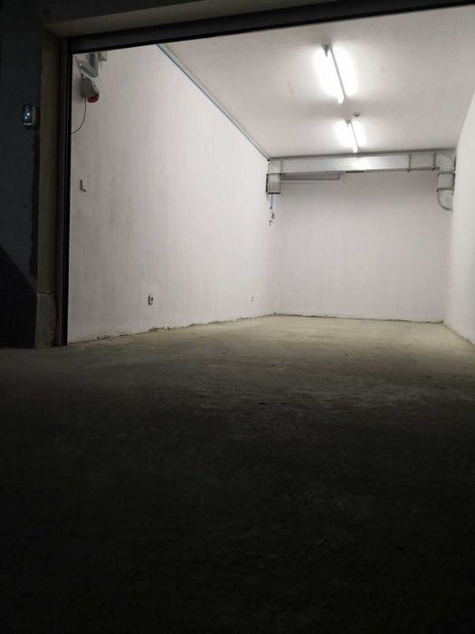 Дава се под наем Гараж / Паркомясто в София, Манастирски ливади - 21 кв.м за 153 € - Снимка #2