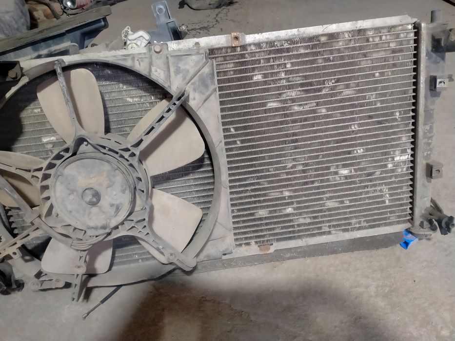 Запчасти на Мазда кронс