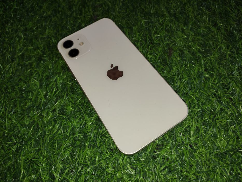 iPhone 12, сост идеал