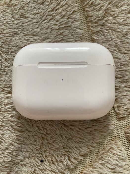 Продам AirPods Pro