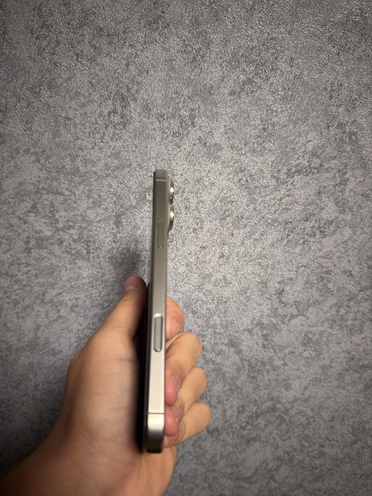 iPhone 16 Pro Max 256Gb 100% в хорошем состоянии