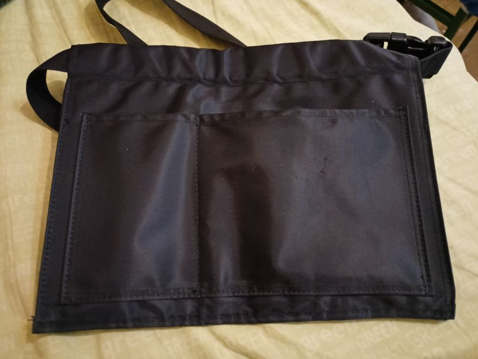 Профессиональная сумка с карманами , на пояс и  металлическая коробочк