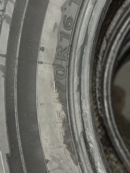 235/70/16 3 шт летние шины Kumho