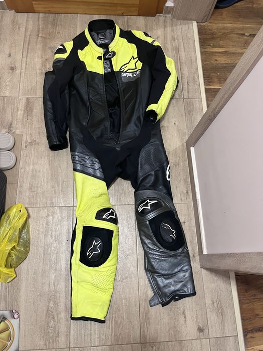 Екип Alpinestars GP Plus v2 Black/White/Yellow Fluo