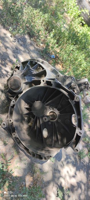 Коробка на Форд Транзит 2005г