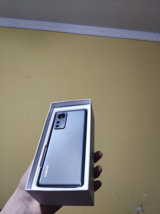 Xiaomi 12 256/8 Продажа/Обмен