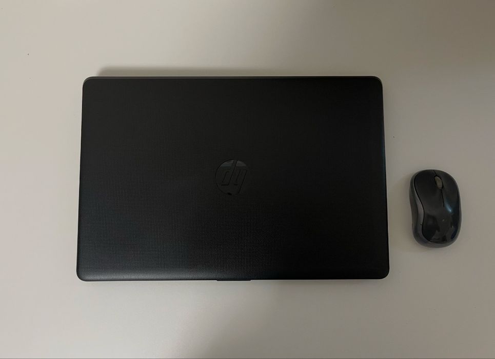 Мощный Современный Ноутбук