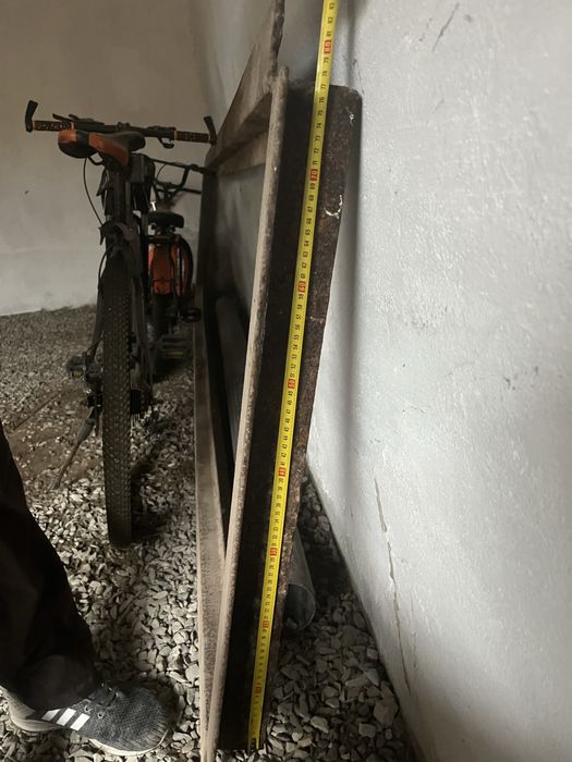 Продам угольник для ямы