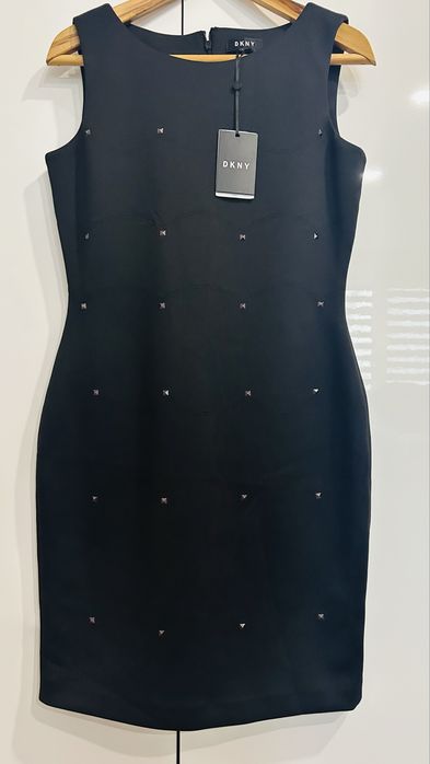 Нова рокля dkny черна