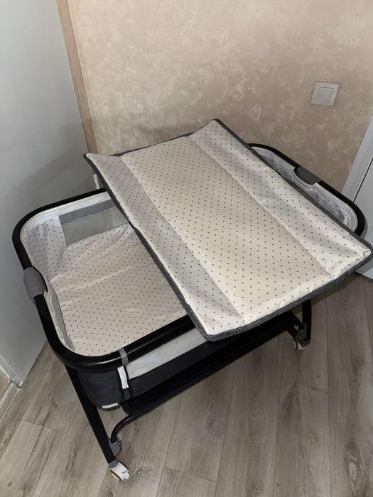 Манеж кроватка для малышей