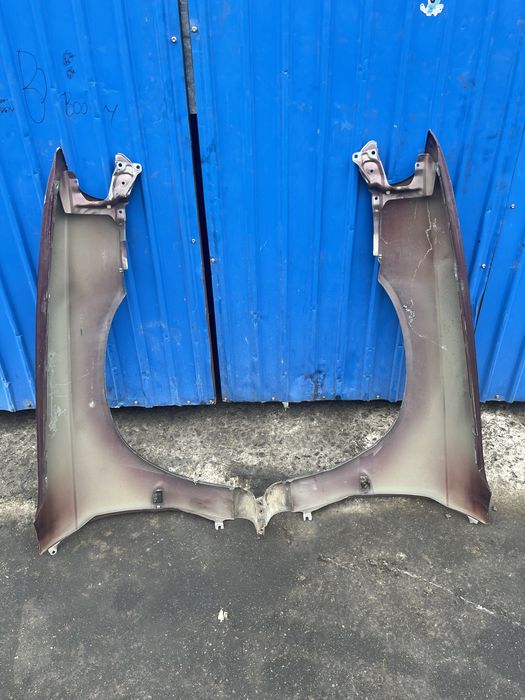 Крыло передние Subaru Outback b3 (США)