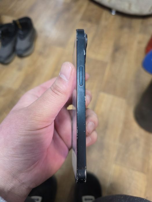 Продам айфон 14, 128 гб