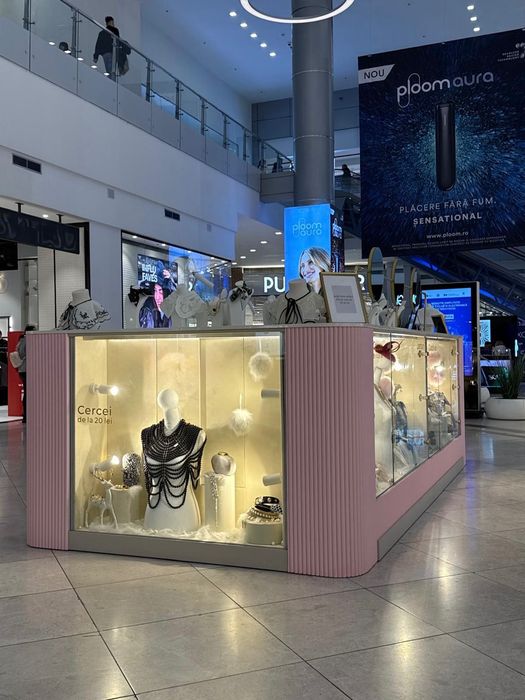 Preluare Business la Cheie - Oportunitate - Brand Modern de Accesorii pentru femei (Locație Premium - Mall in București)