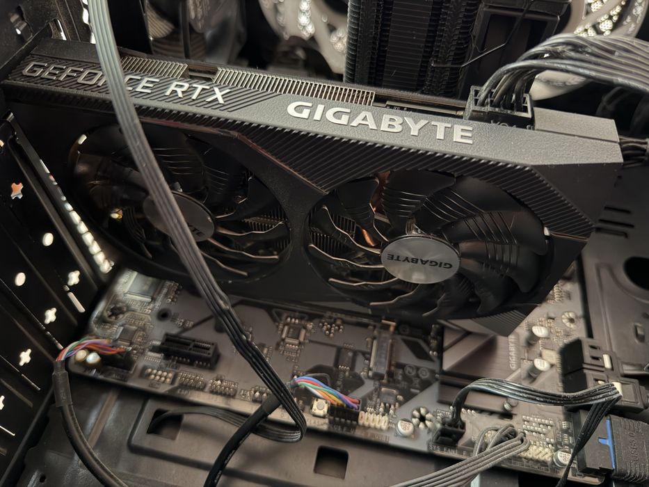 Видеокарта Gigabyte RTX3060 12GB