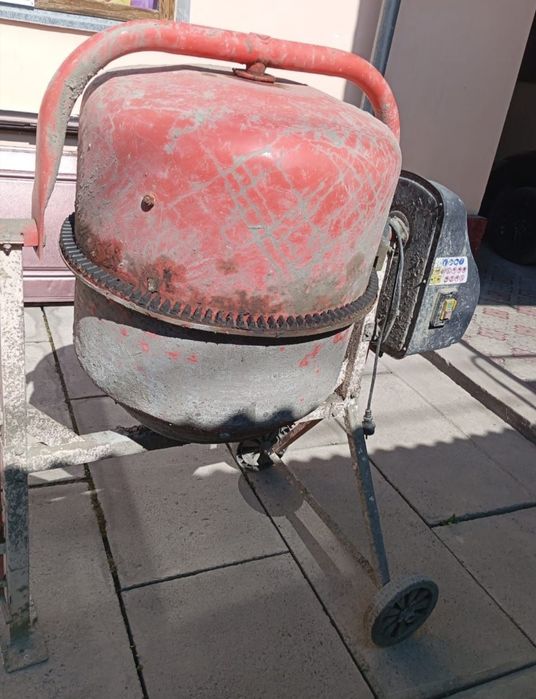 Бетономешалка в аренду