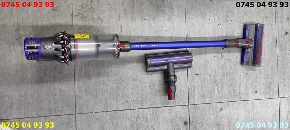 aspirator Dyson V10 teava perie acumulator bun se vinde ca in poze