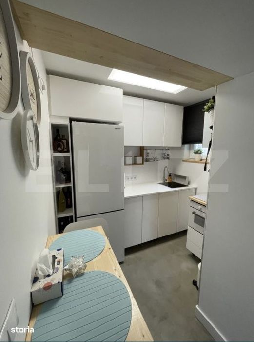 Apartament de vanzare, cu 2 camere, 37,04 mp, zona Micro 14