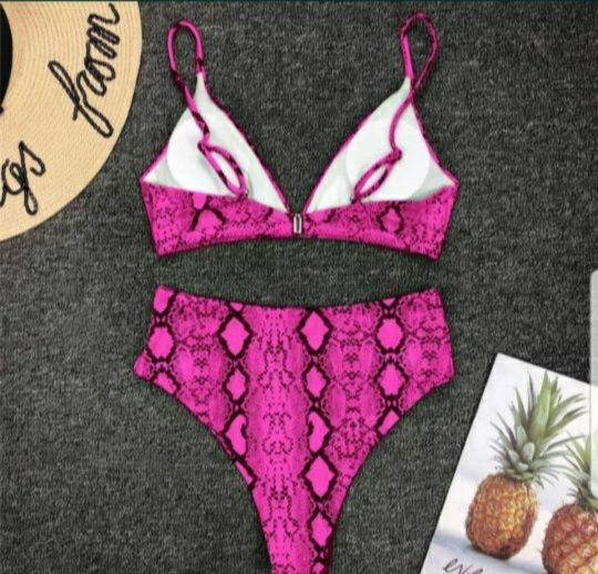 Costum de baie nou roz sarpe talie inalta m/L