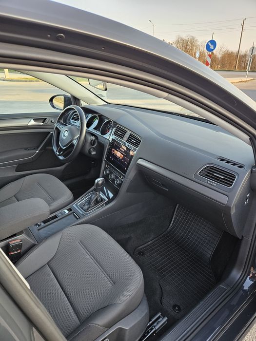 Wv Golf E-GOLF 2020год. 58000км-36kw -като нов